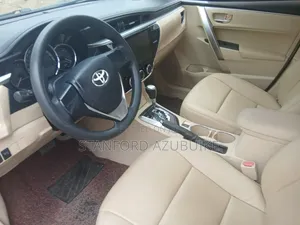 Toyota Corolla 2017 Gray