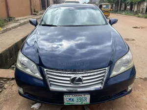 Lexus ES 350 2010 Blue
