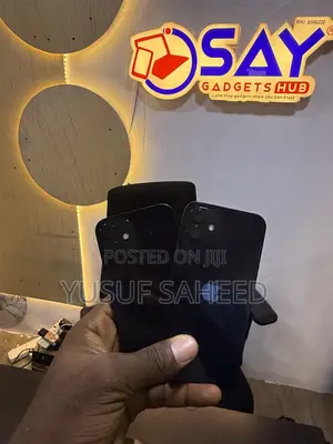 Apple iPhone 12 64 GB Black