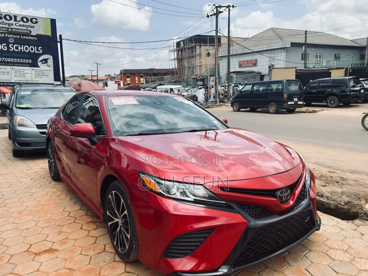 Toyota Camry 2019 Red