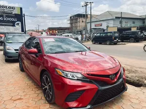 Toyota Camry 2019 Red