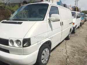 Volkswagen Transporter 2004 White