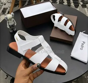 Adolfooties