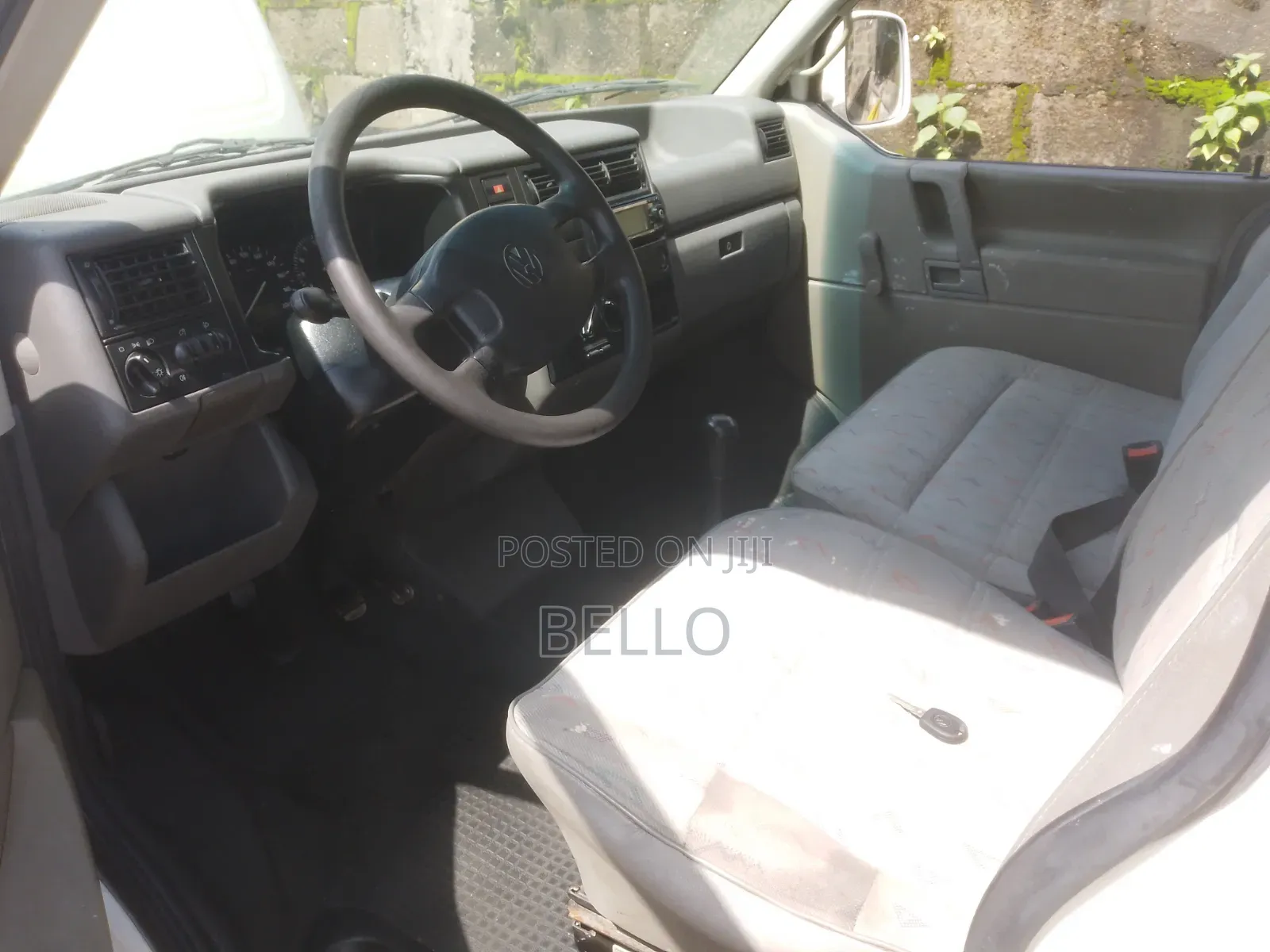 Volkswagen Transporter 2004 White