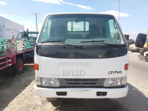 Toyota TownAce 2002 White