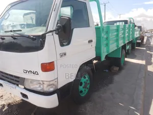 Toyota TownAce 2002 White
