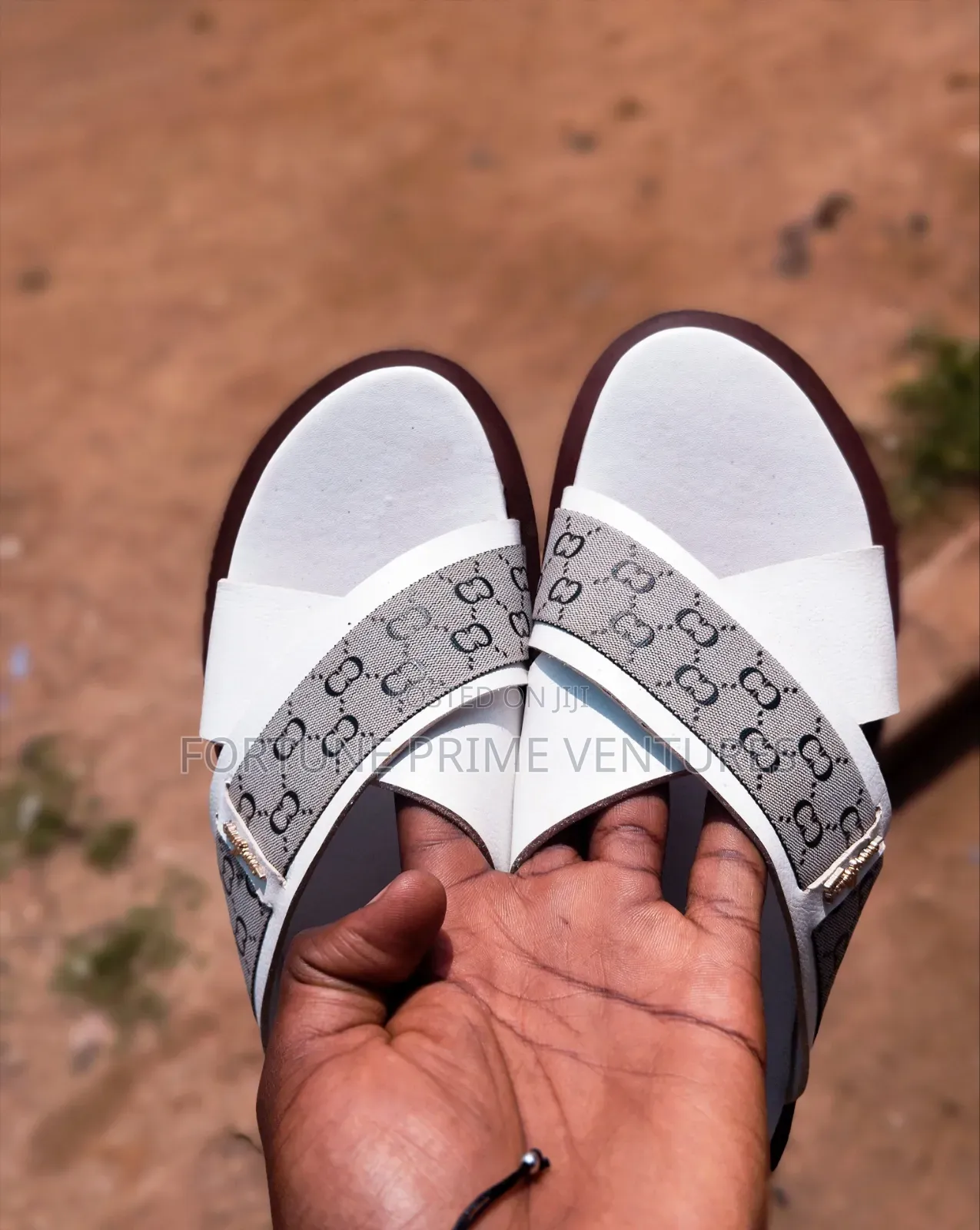 Handmade Easy-Wear Shoes for Native Attire