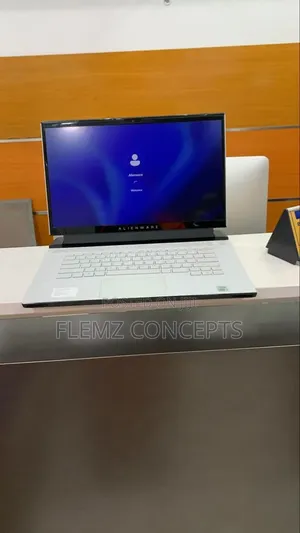 Laptop Dell Allenware M15 R5 32GB Intel Core i7 SSD 512GB