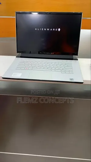 Laptop Dell Allenware M15 R5 32GB Intel Core i7 SSD 512GB