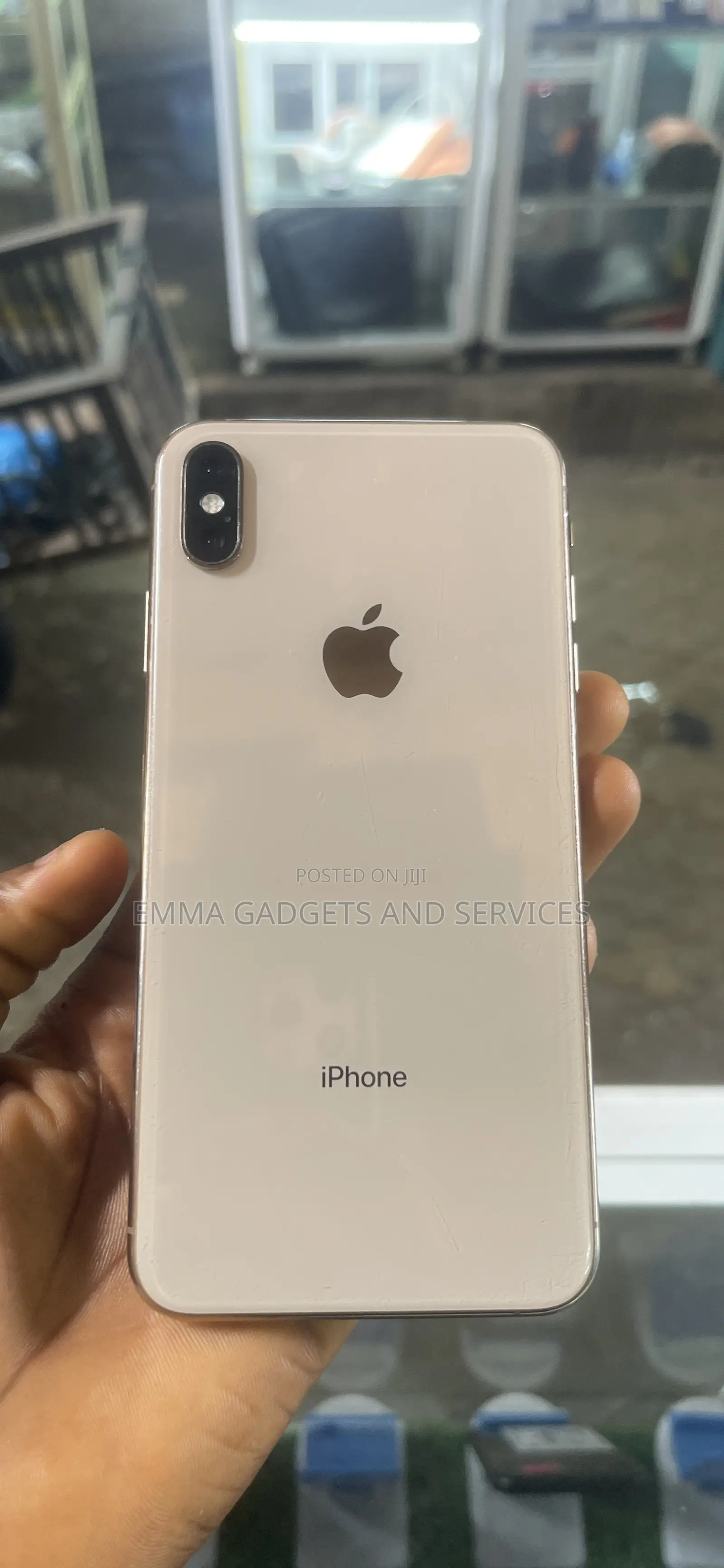 Apple iPhone XS Max 64 GB Gold