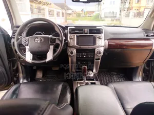 Toyota 4-Runner 2015 Gray