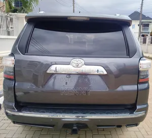 Toyota 4-Runner 2015 Gray