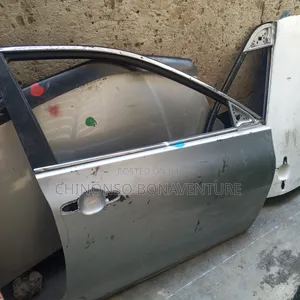Tokunbo Front Door Camry 2015