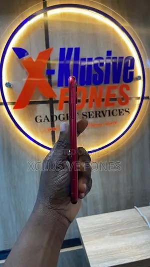 Apple iPhone 11 128 GB Red