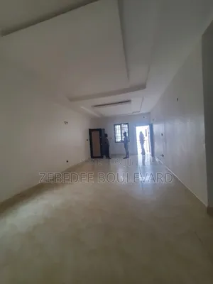 3bdrm Block of Flats in Durumi for sale