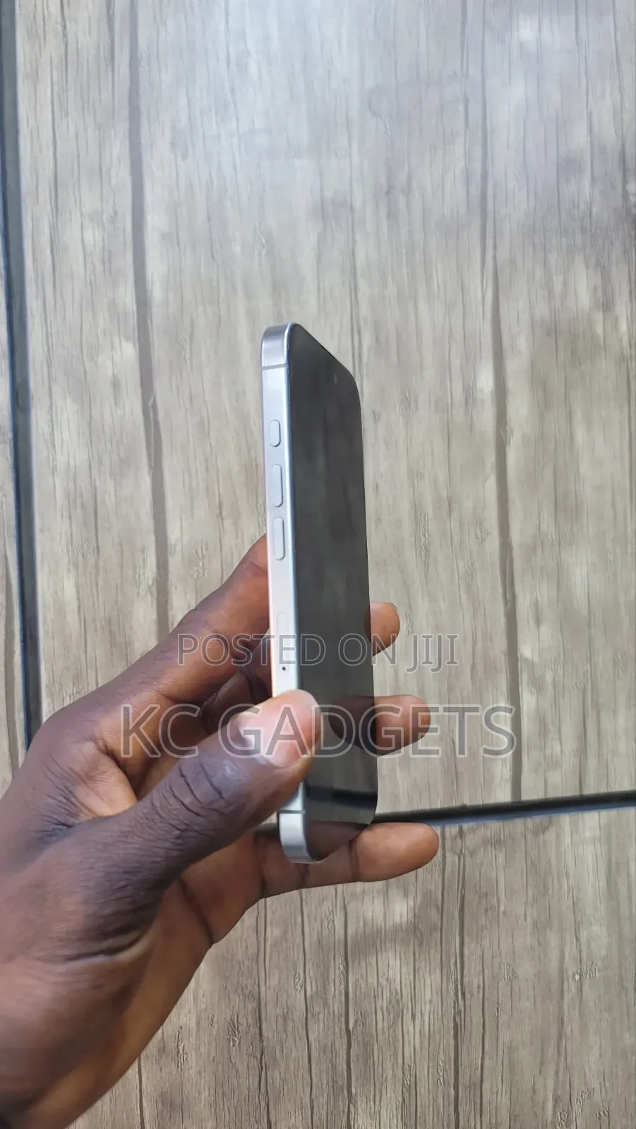 Apple iPhone 16 Pro 256 GB Gray