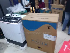 Skyrun Spb116-024s Compact Twin Tub Washing Machine