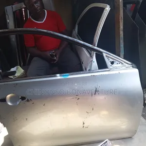 Tokunbo Front Door Camry 2015