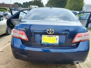 Toyota Camry 2010 Blue