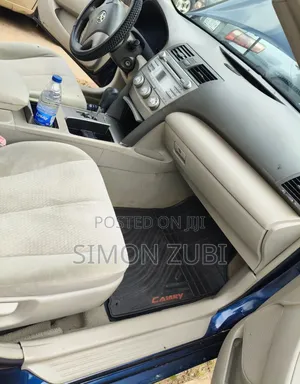 Toyota Camry 2010 Blue