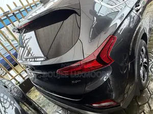 Hyundai Santa Fe Limited 2021 Gray