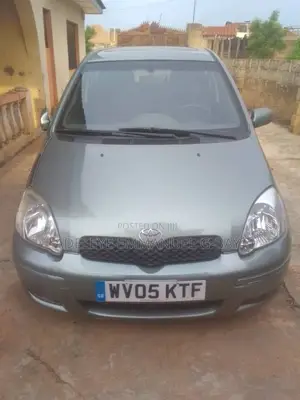 Toyota Yaris 2007 Green