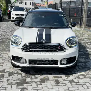 Mini Countryman 2019 White