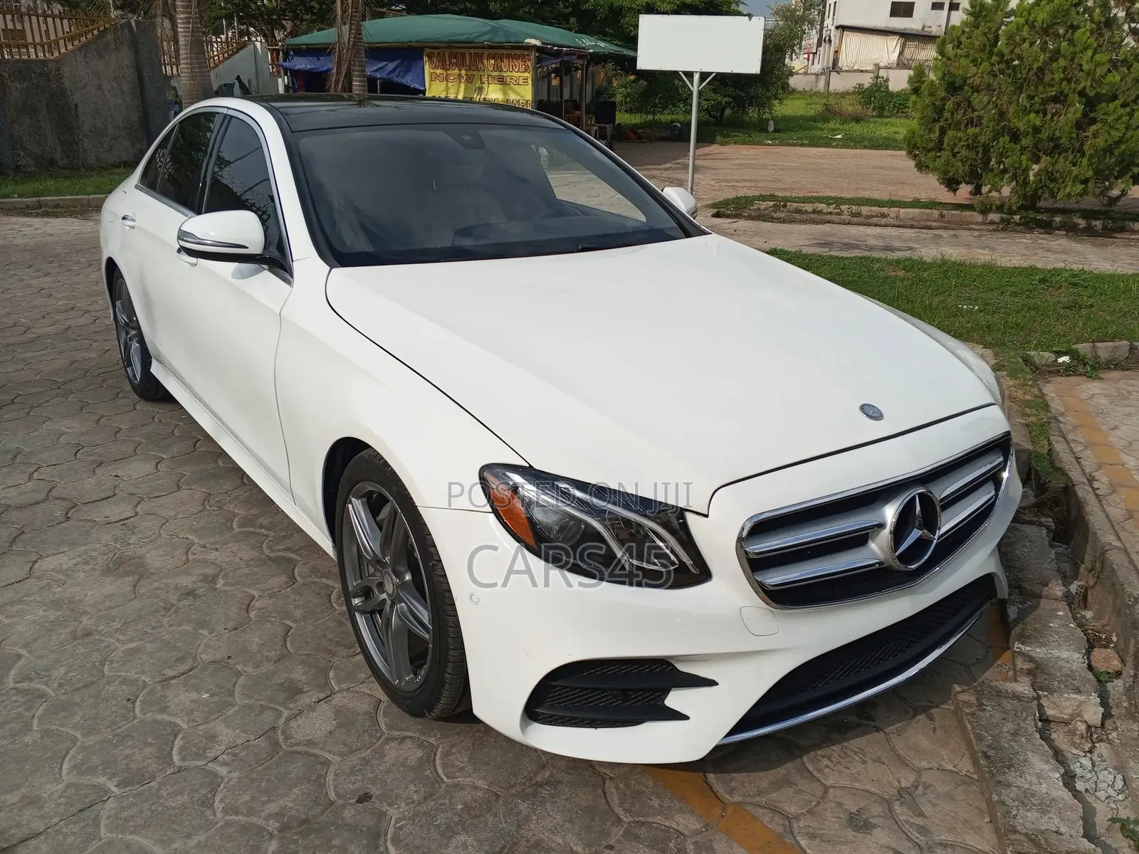Mercedes-Benz E300 2017 White