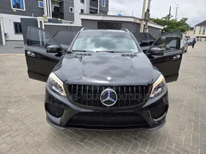 Mercedes-Benz GLE-Class 2017 Black