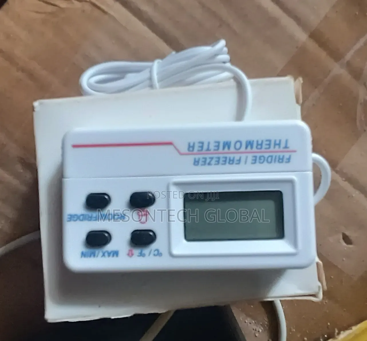 Magnetic Fridge Thermometer