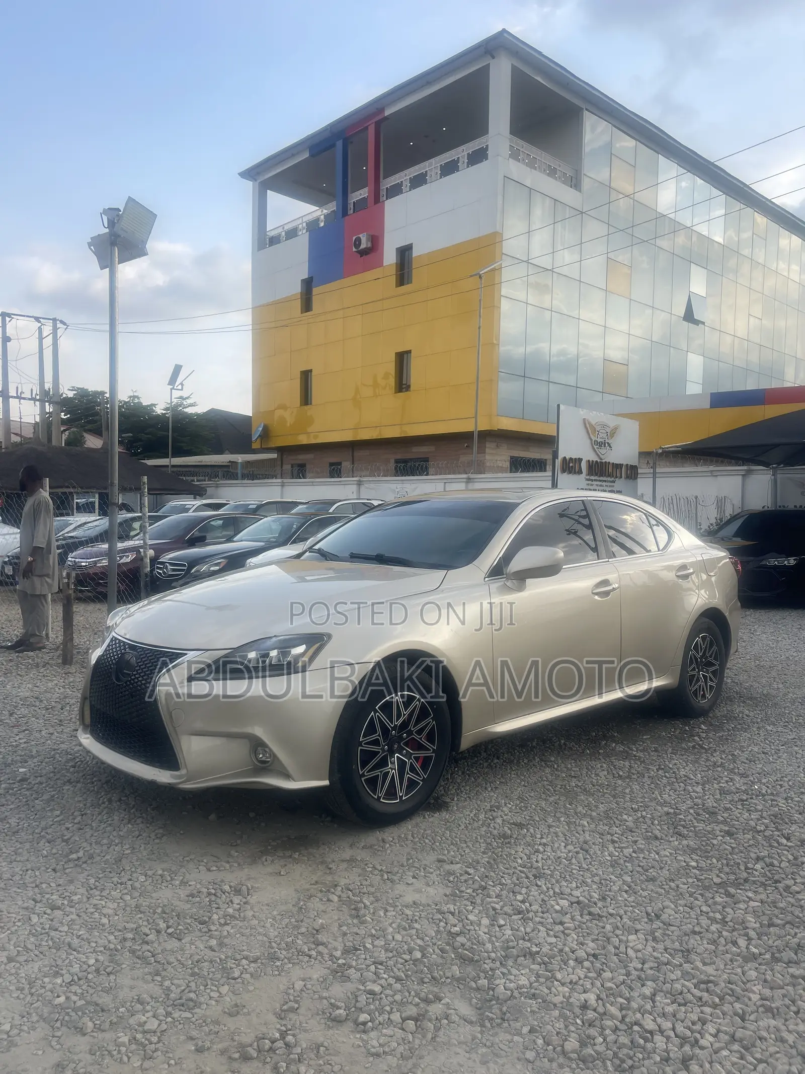 Lexus IS 2005 Gold
