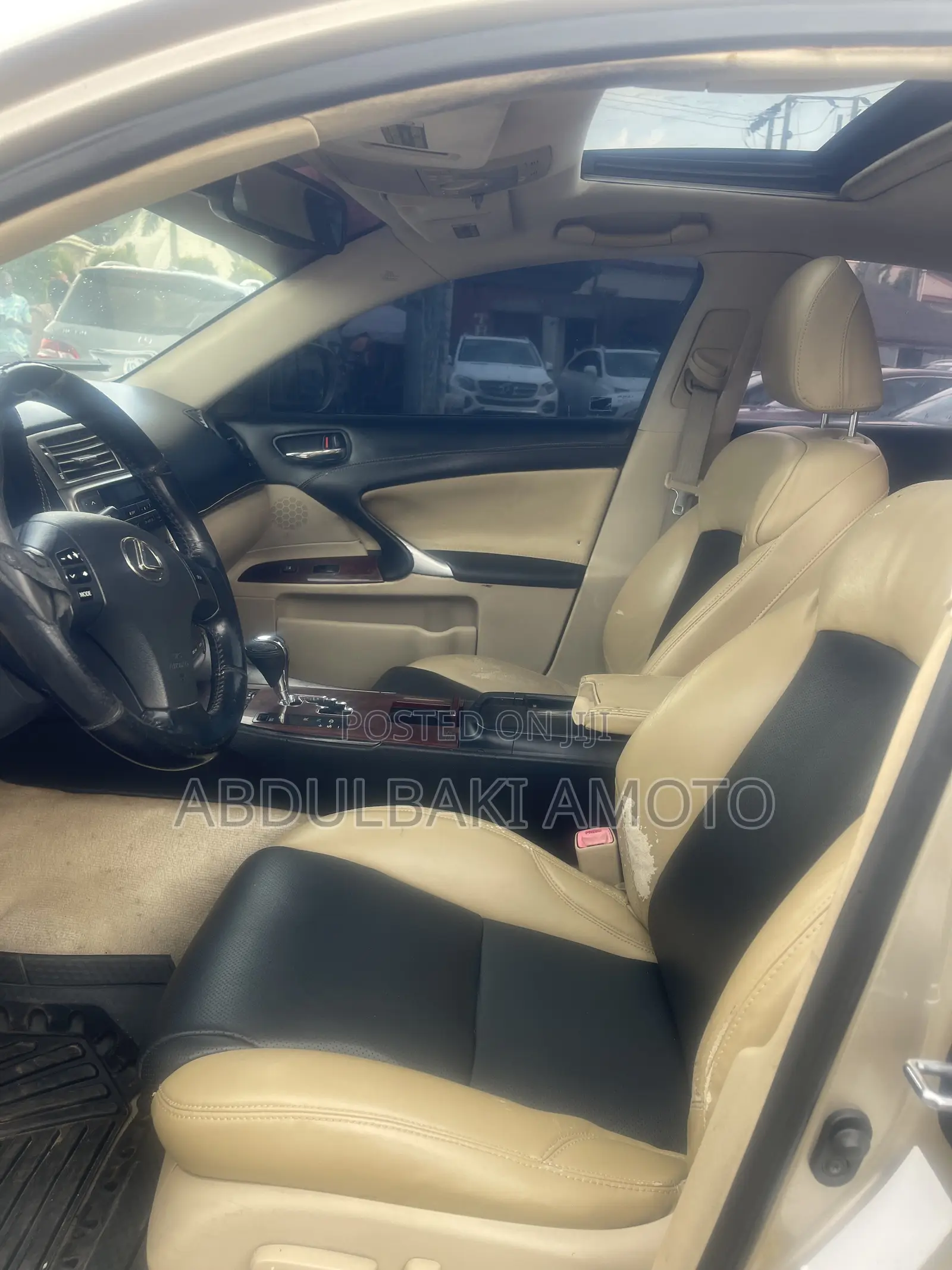 Lexus IS 2005 Gold