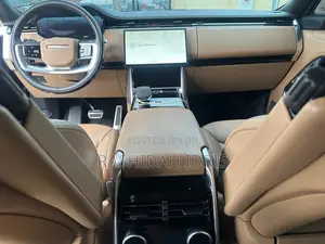 Land Rover Range Rover 2024 Black