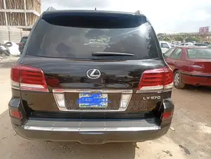 Lexus LX 570 2012 Black
