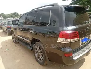 Lexus LX 570 2012 Black