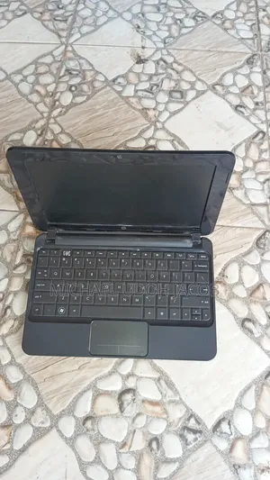Laptop HP Mini 110 2GB Intel Pentium SSD 72GB