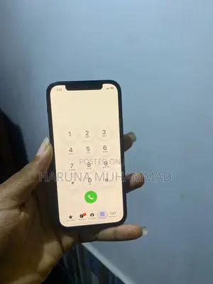 Apple iPhone 12 64 GB Black