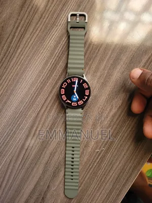 Galaxy 7 Smart Wrist Watch