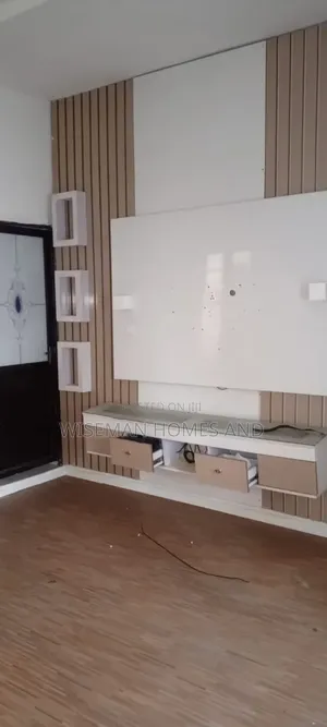 2bdrm Apartment in Ikota Lekki Gra for rent