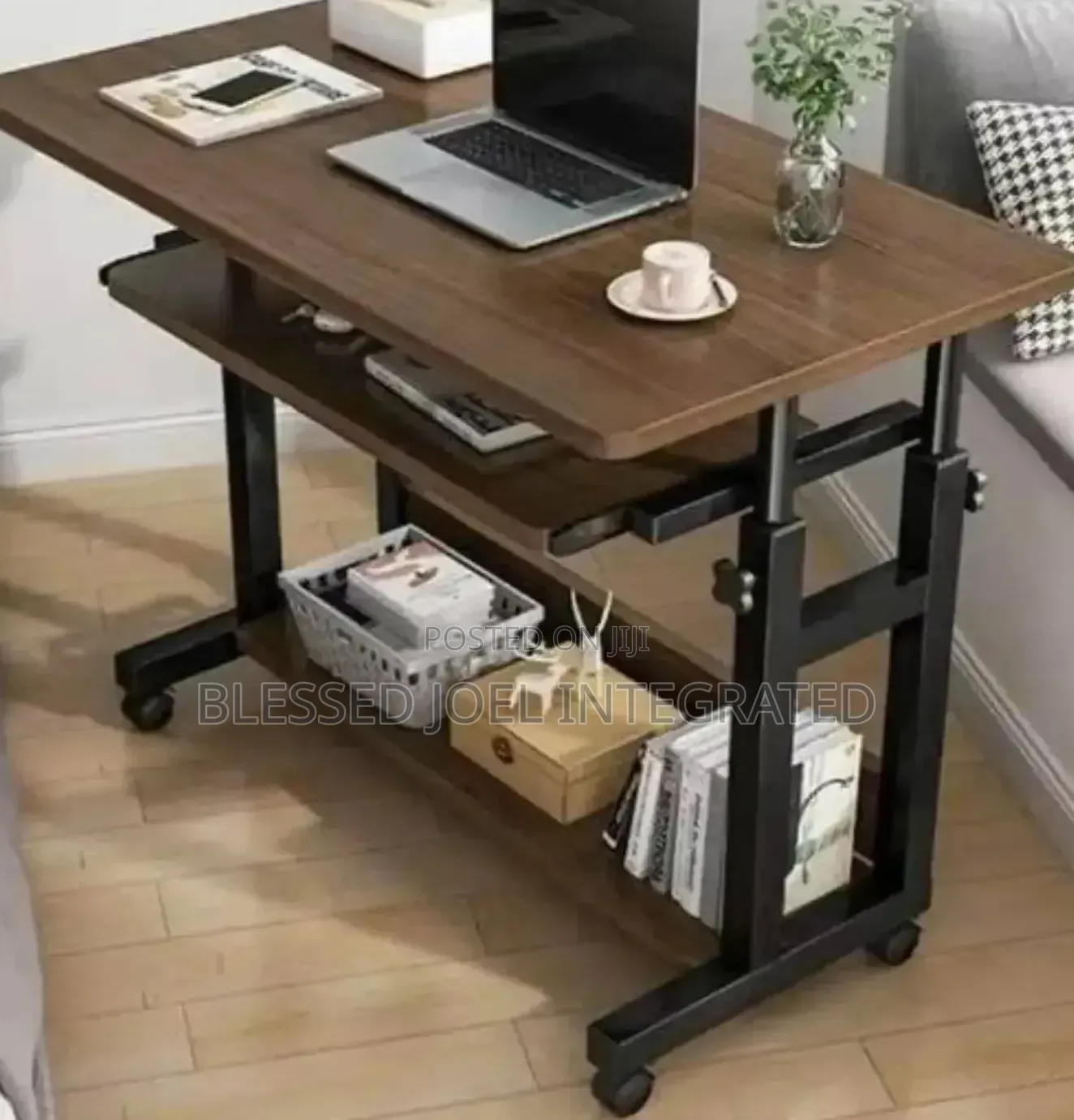 Computer Table