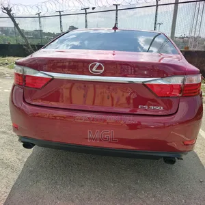 Lexus ES 2014 Red