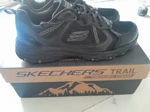 Original Skechers Men's Trail Sneakers Size 44