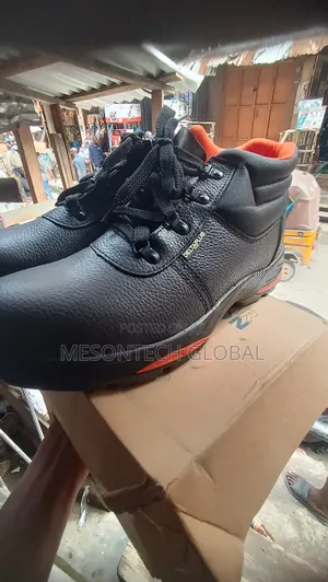 Deltaplus Simba Safety Boot