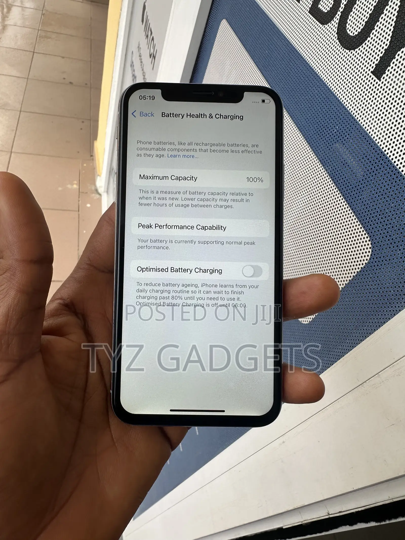 Apple iPhone X 256 GB White