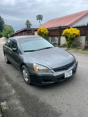 Honda Accord 2006 Gray