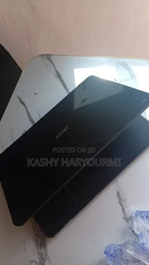 Laptop Acer AcerNote 4GB SSD 1T