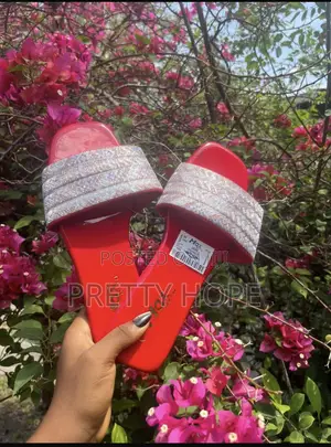 Hope Unique Foot Wears
