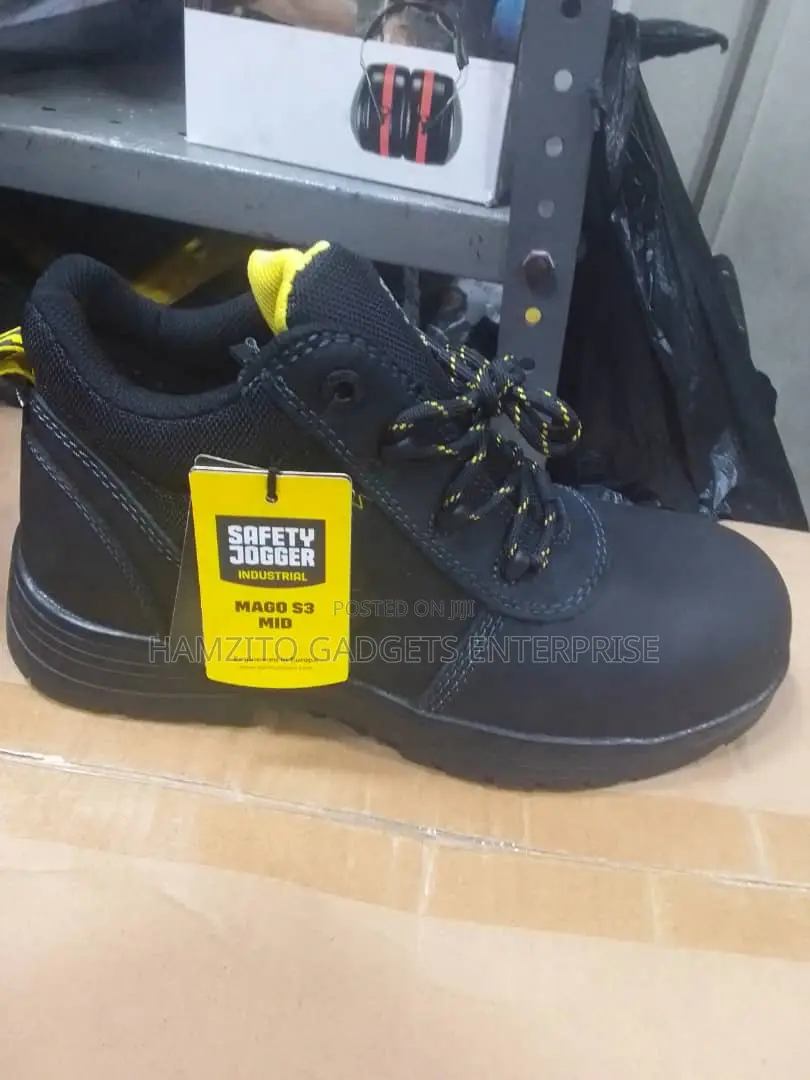 Safety Joggers/Trainers/Boots
