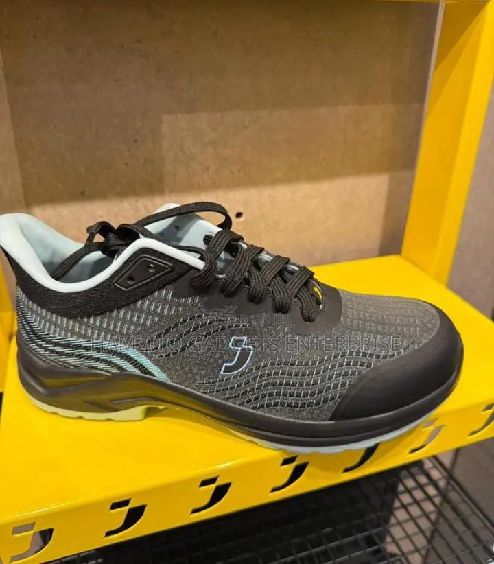 Safety Joggers/Trainers/Boots