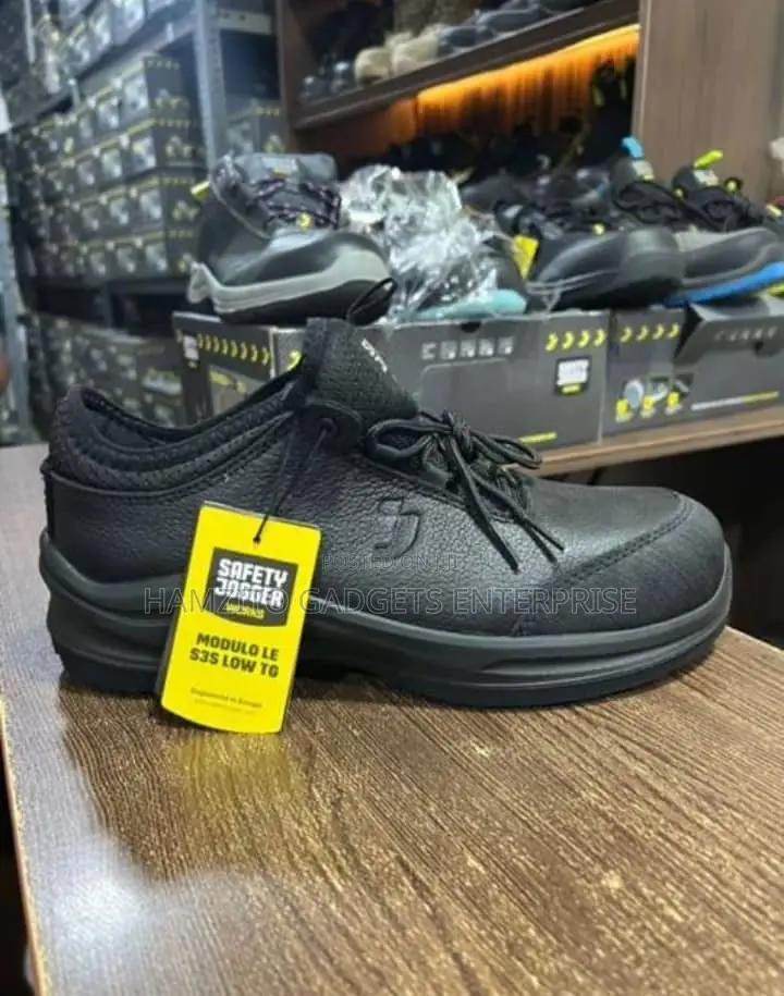 Safety Joggers/Trainers/Boots